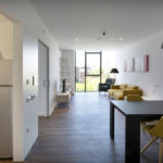 Apartament amb vistes a la plaça